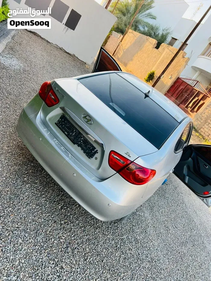 Hyundai Avante 2010 photo 4