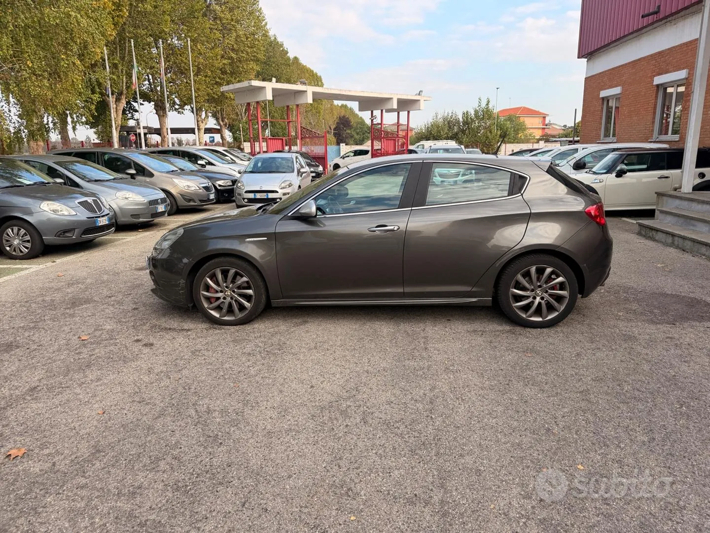 Alfa Romeo Giulietta 2010 photo 3