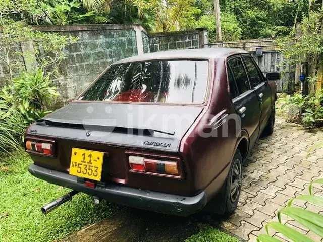 Toyota Corolla 1976 photo 3