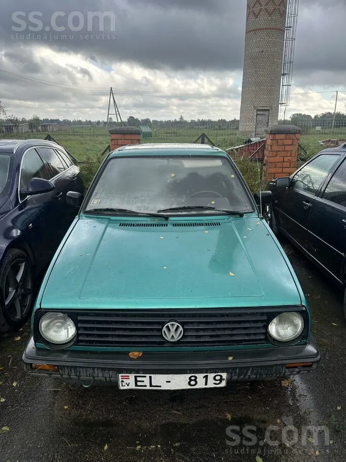 Volkswagen Golf 2