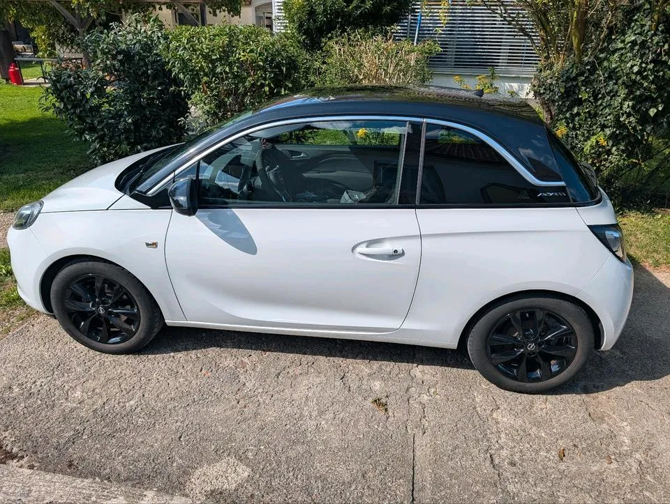 Opel Adam