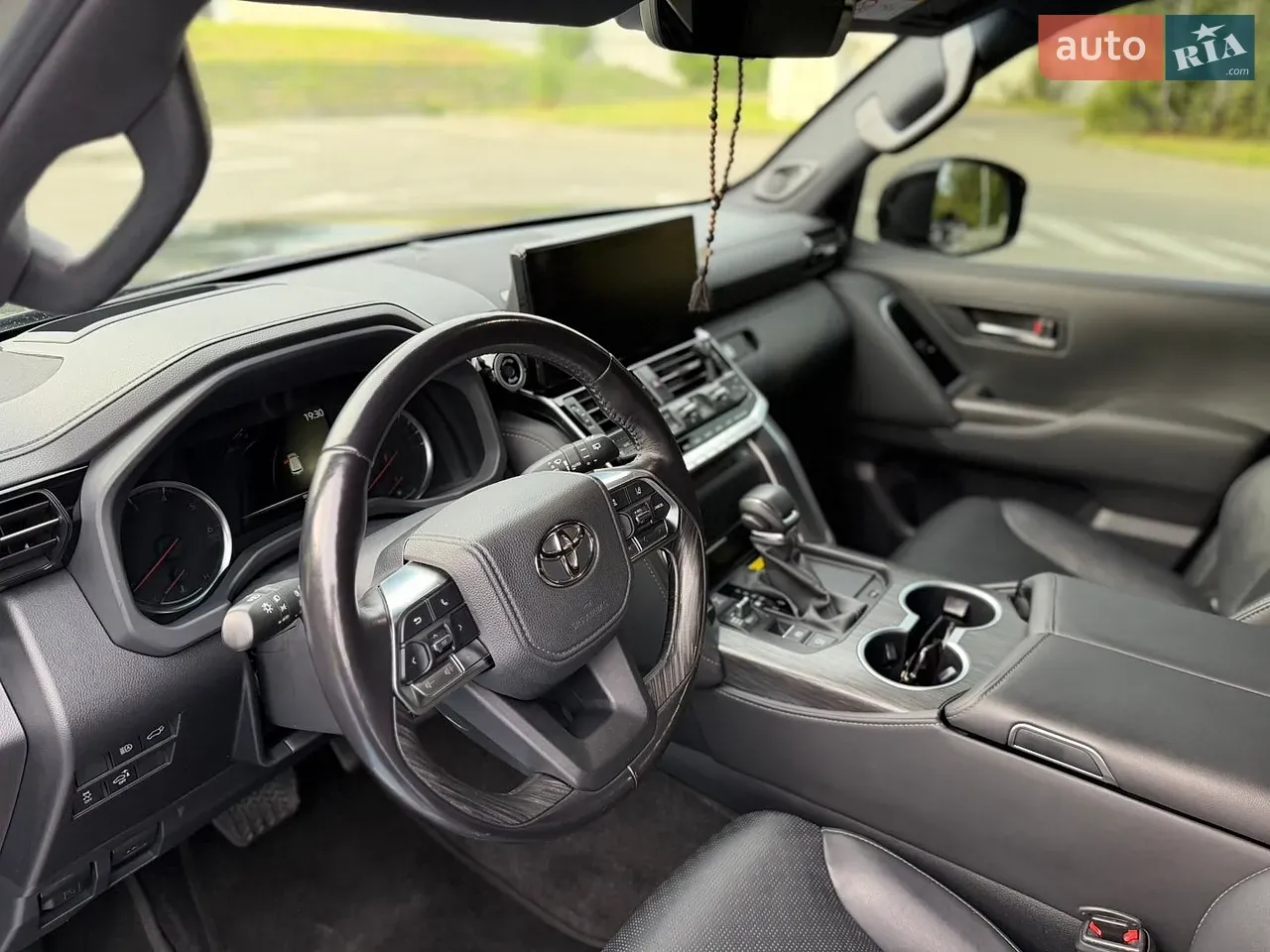 Toyota Land Cruiser 2022 photo 5