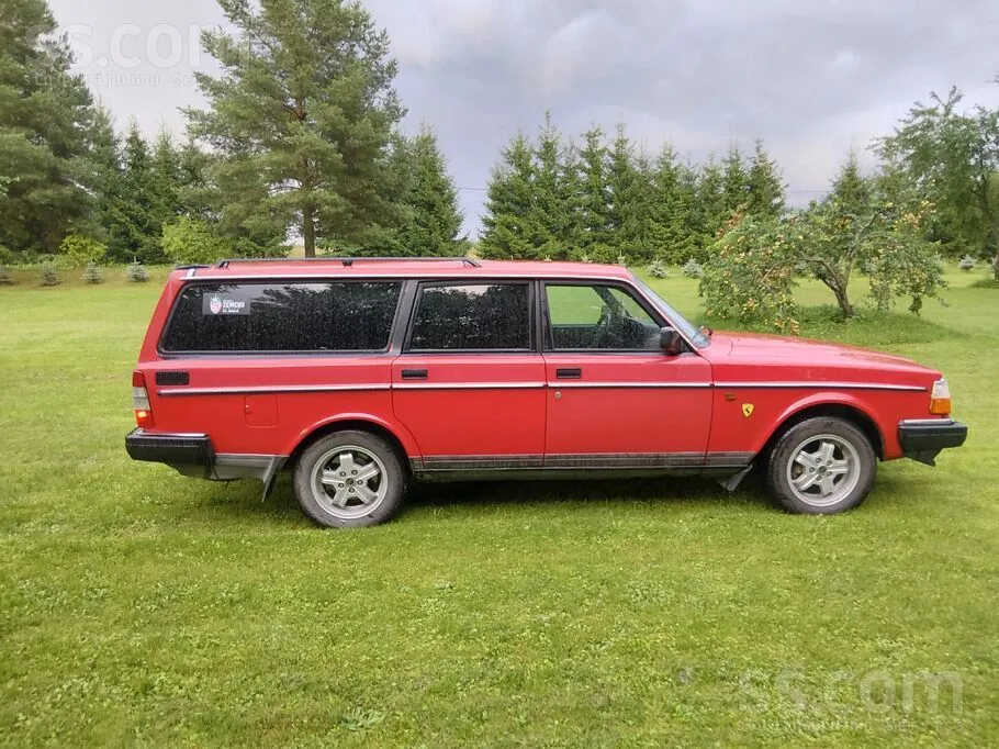 Volvo 240 1992 photo 2