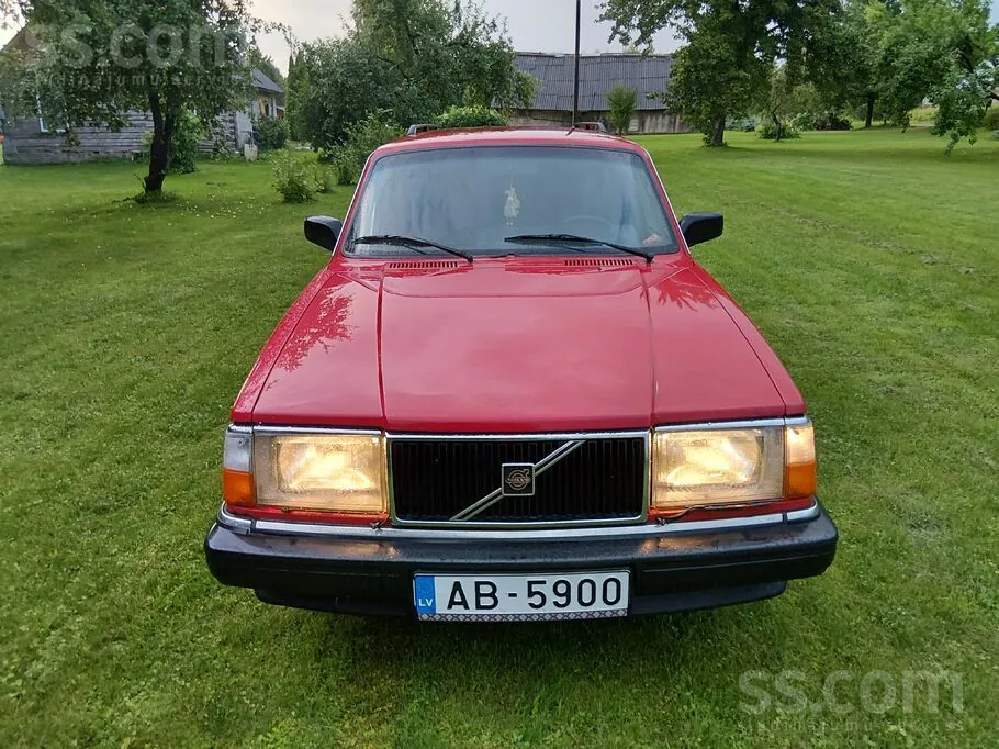 Volvo 240 1992 photo 3