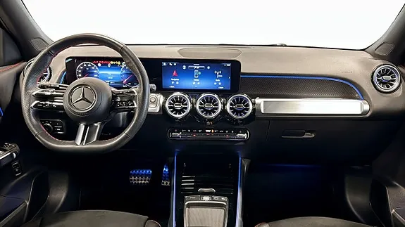 Mercedes-Benz Glb200 2025 photo 4