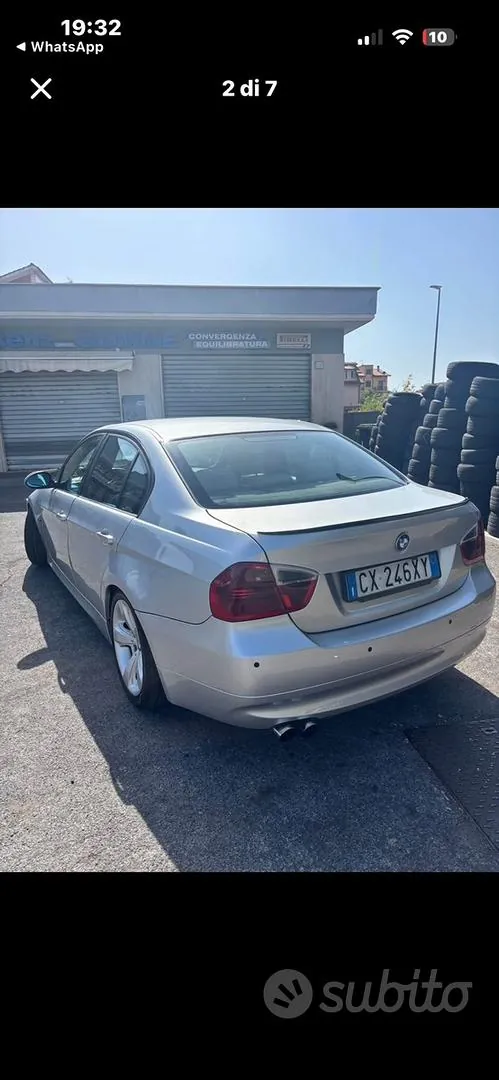 BMW Serie 3 E90 2005 photo 2