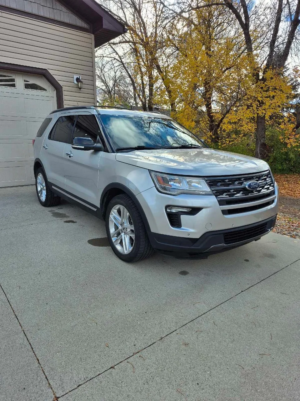 Ford Explorer 2018 photo 2