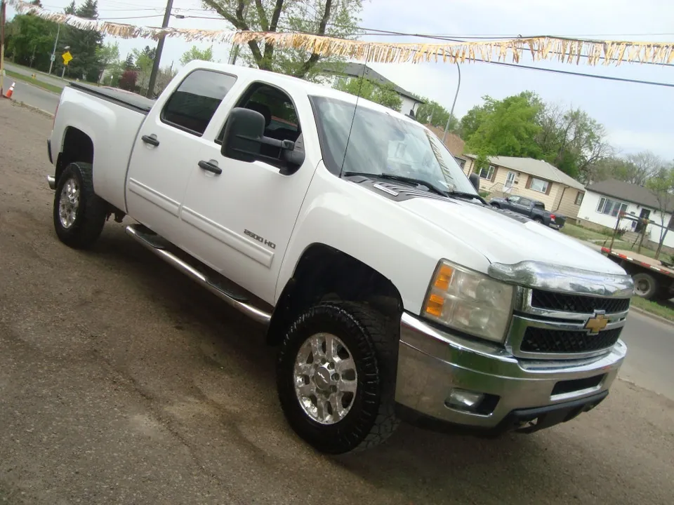 Chevrolet Silverado 2500Hd 2013 photo 4