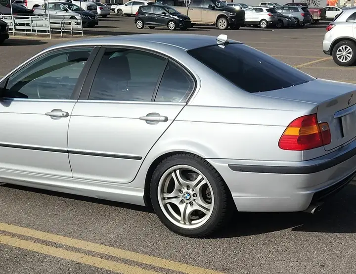 BMW 3 Series 2004 photo 5