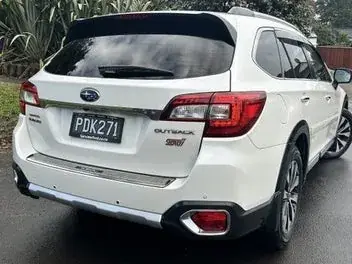 Subaru Legacy 2016 photo 3
