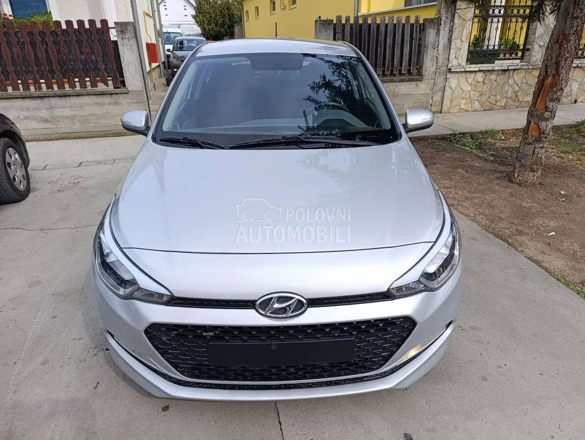 Hyundai I20 2016 photo 3