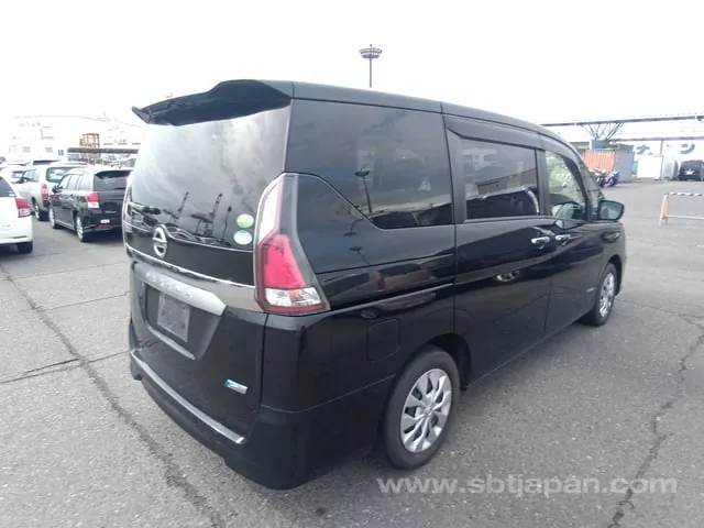 Nissan Serena X 2017 photo 4