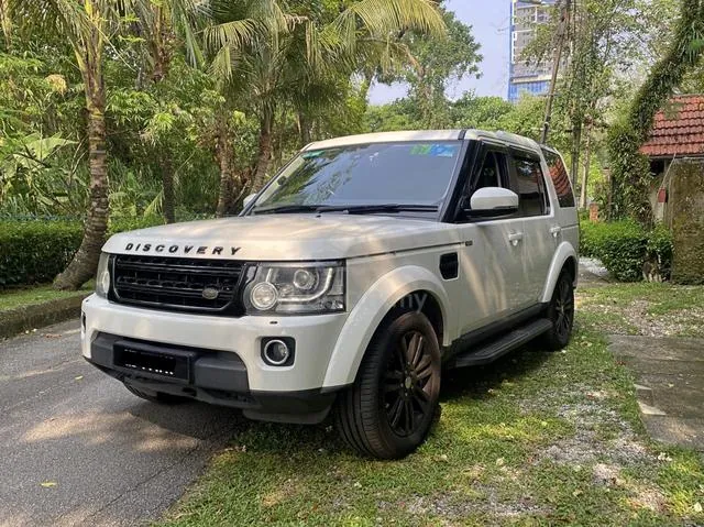 Land Rover Discovery 4