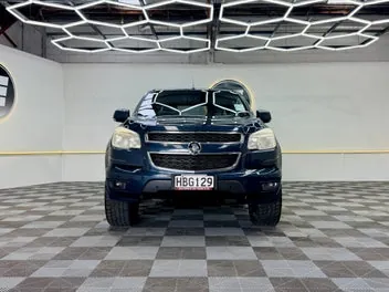 Holden Colorado 2013 photo 3