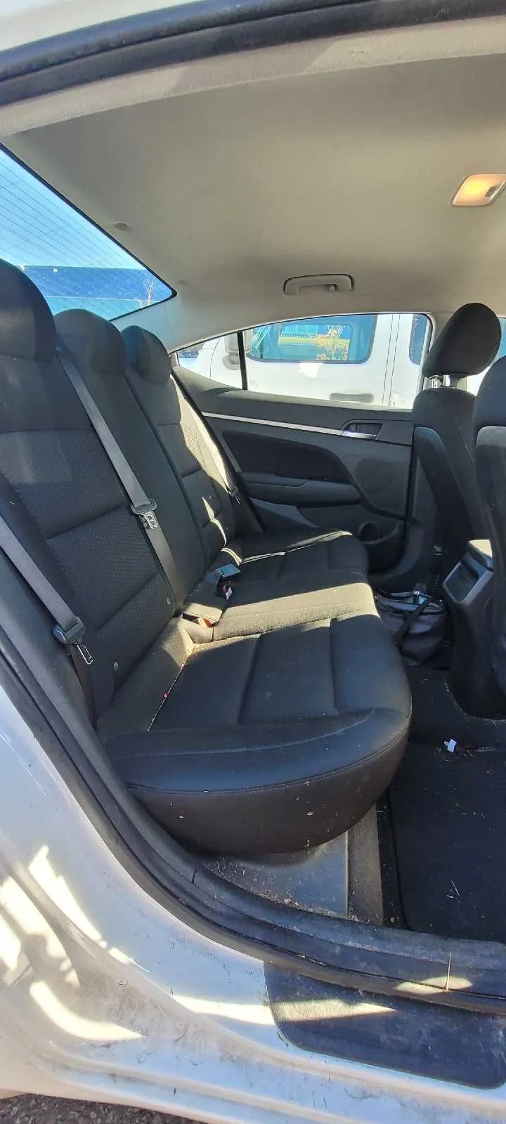Hyundai Elantra 2020 photo 4