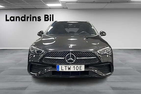 Mercedes-Benz C300 2023 photo 2