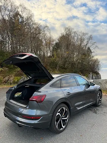 Audi E-Tron 2023 photo 5