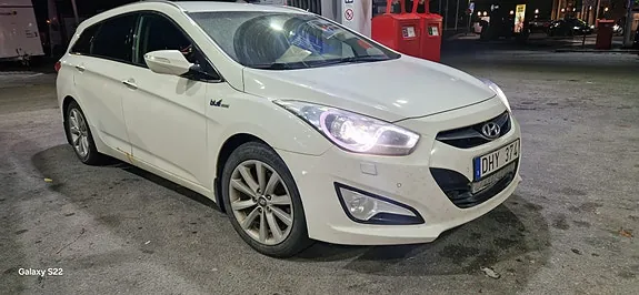 Hyundai I40