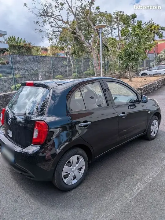 Nissan Micra 2017 photo 2