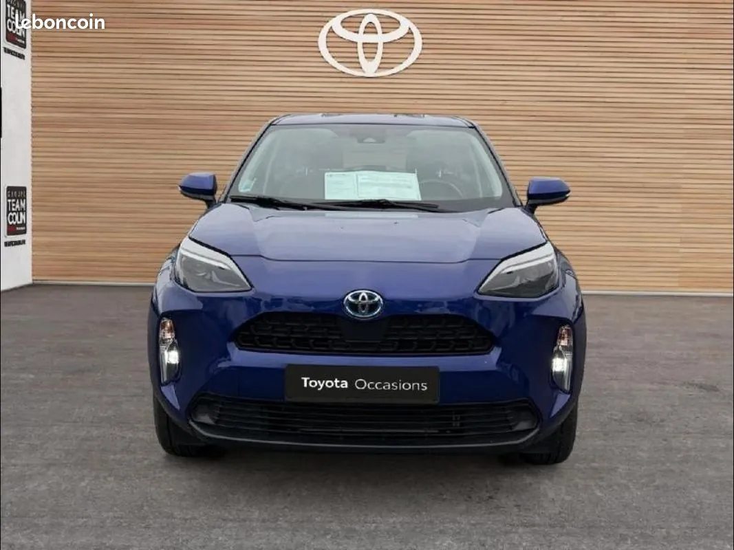 Toyota Yaris Cross 2023 photo 2