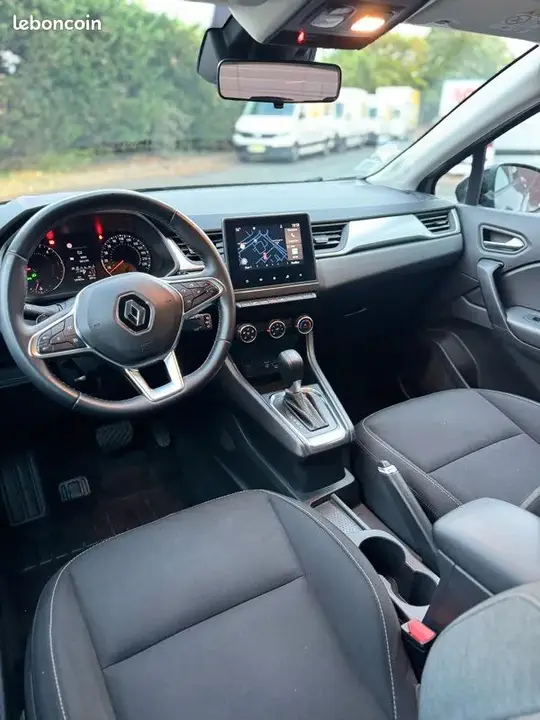 Renault Captur 2020 photo 3