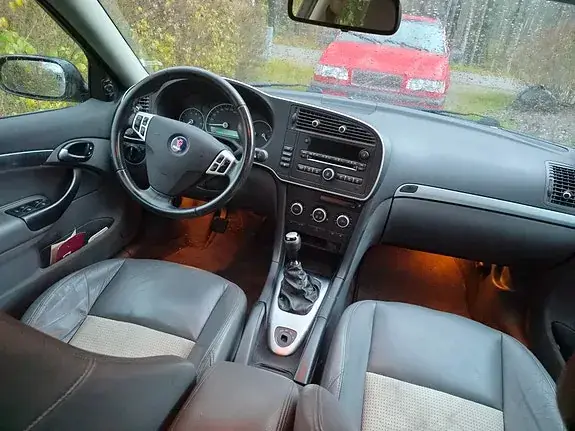 Saab 9-3 2007 photo 2