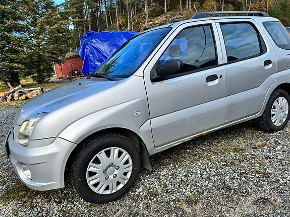 Subaru Justy 2005 photo 3