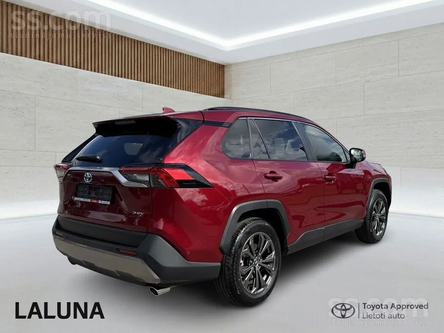 Toyota Rav4 2025 photo 3
