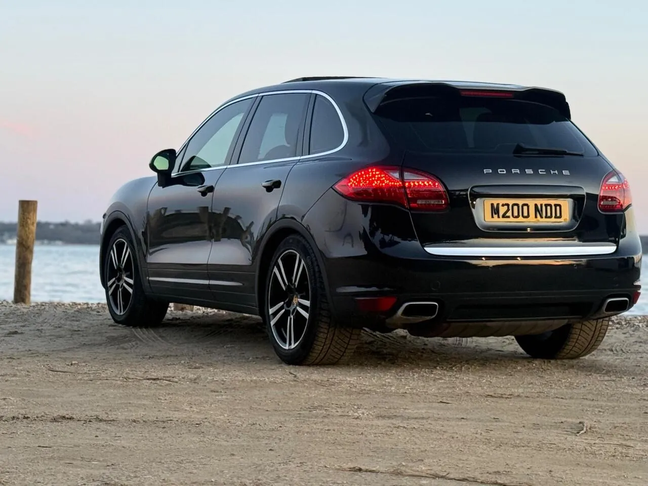 Porsche Cayenne 2011 photo 4