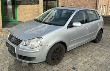 Volkswagen Polo 2005 photo 2
