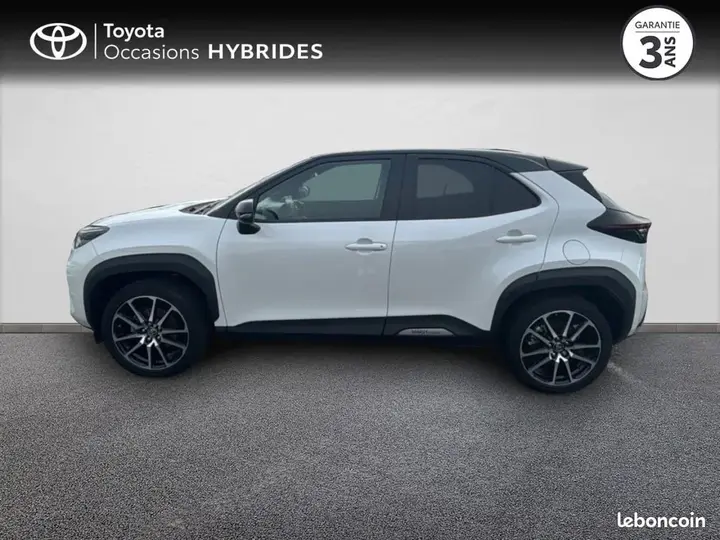 Toyota Yaris Cross 2022 photo 3