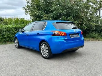 Peugeot 308 2021 photo 3