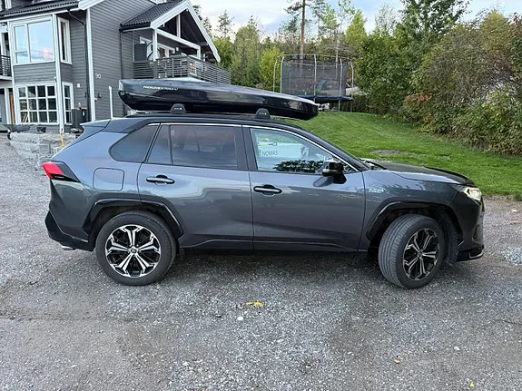 Toyota Rav4 2021 photo 2