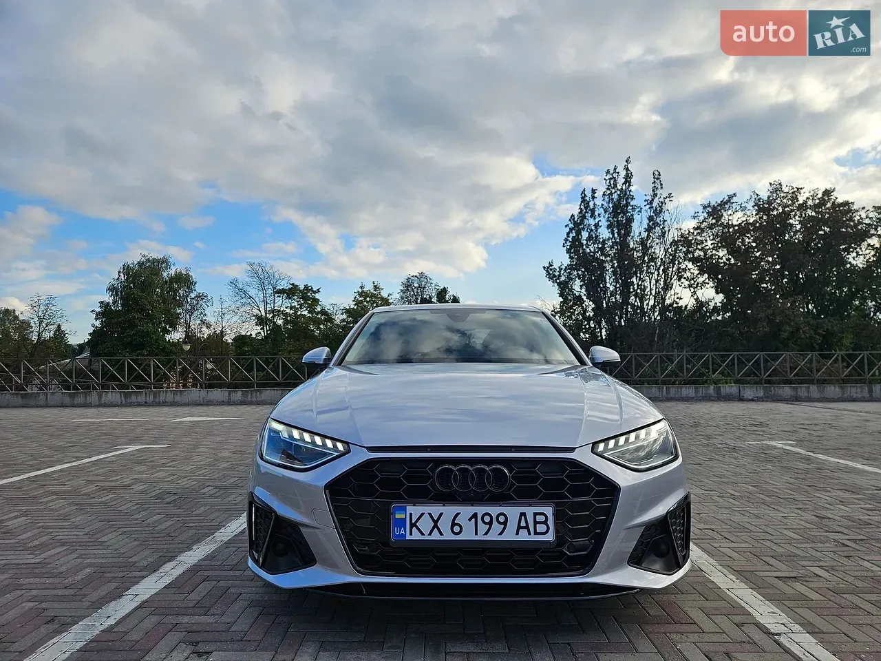 Audi A4 2021 photo 4