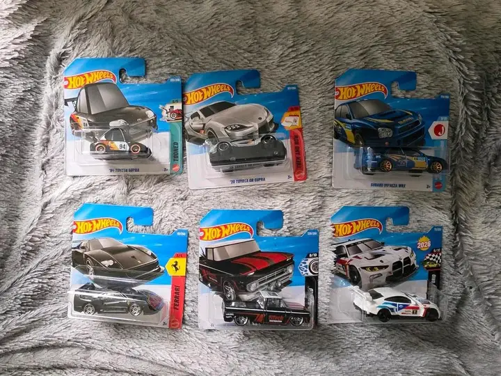 Hot Wheels Autos 1:64