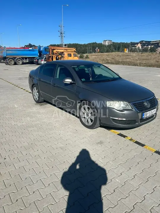 Volkswagen Passat B6 2006 photo 2