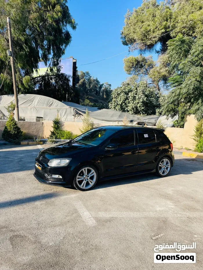 Volkswagen Polo 2016 photo 2