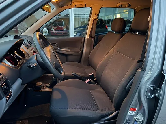 Suzuki Ignis 2007 photo 4