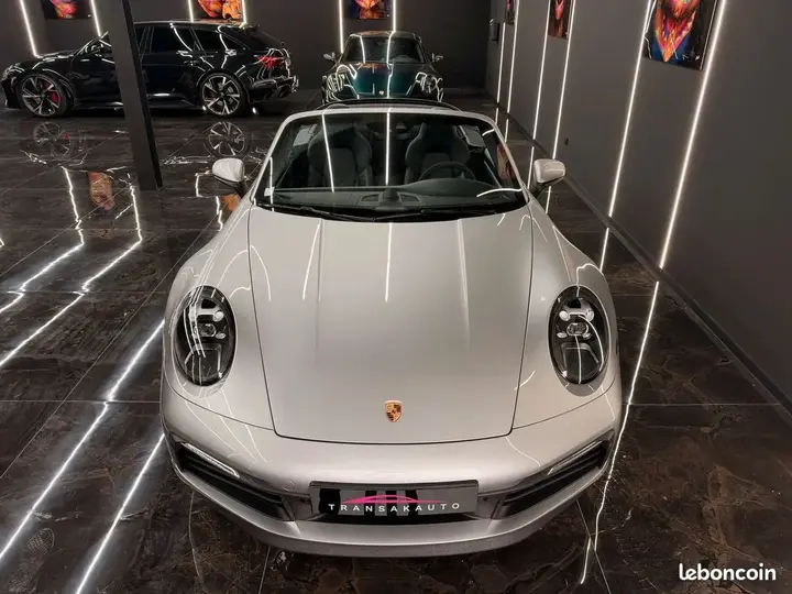 Porsche 911 2019 photo 2
