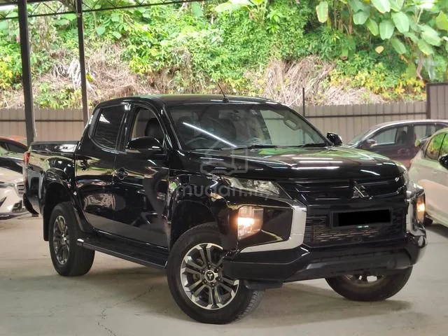 Mitsubishi Triton