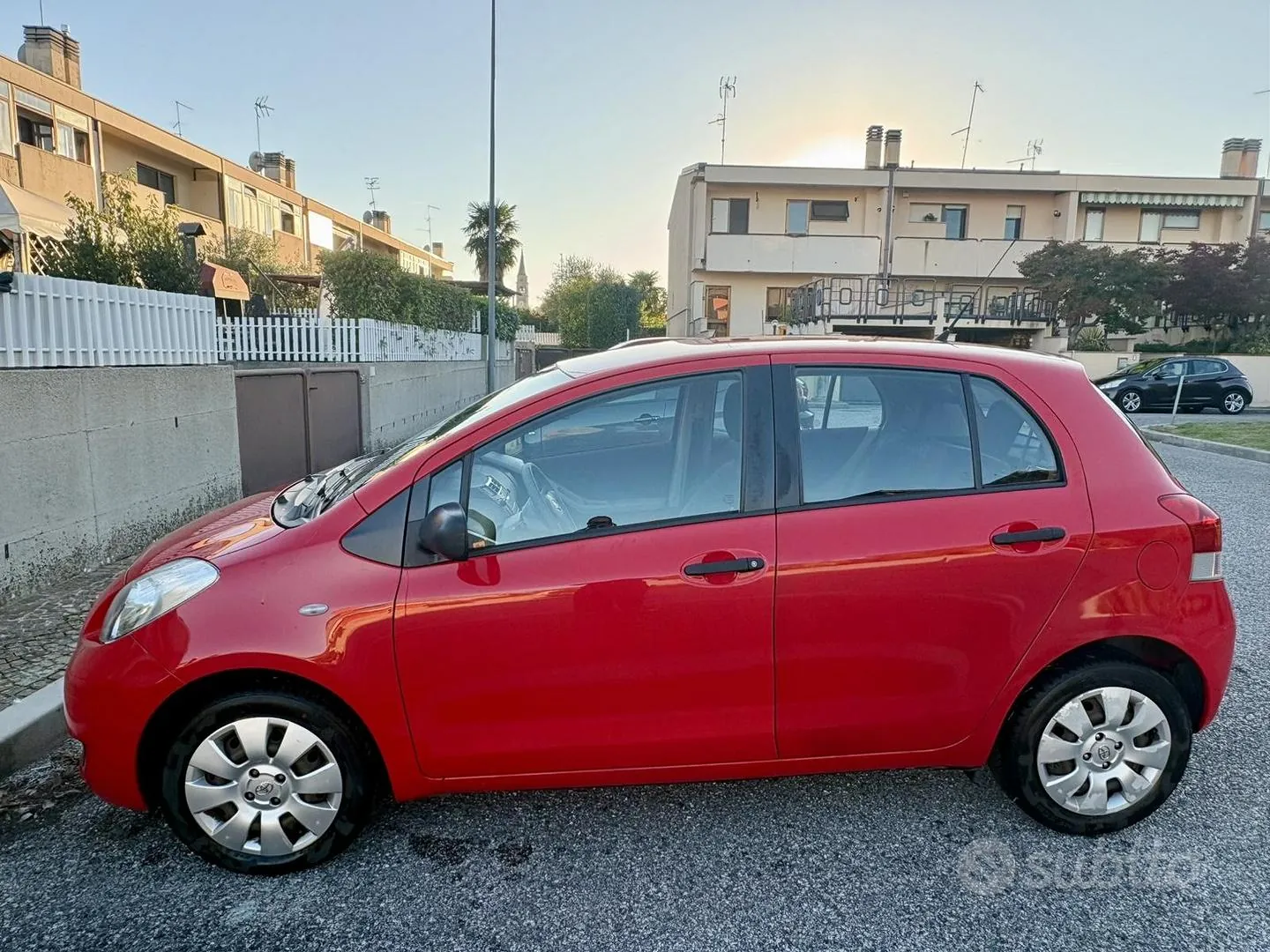 Toyota Yaris 2009 photo 3