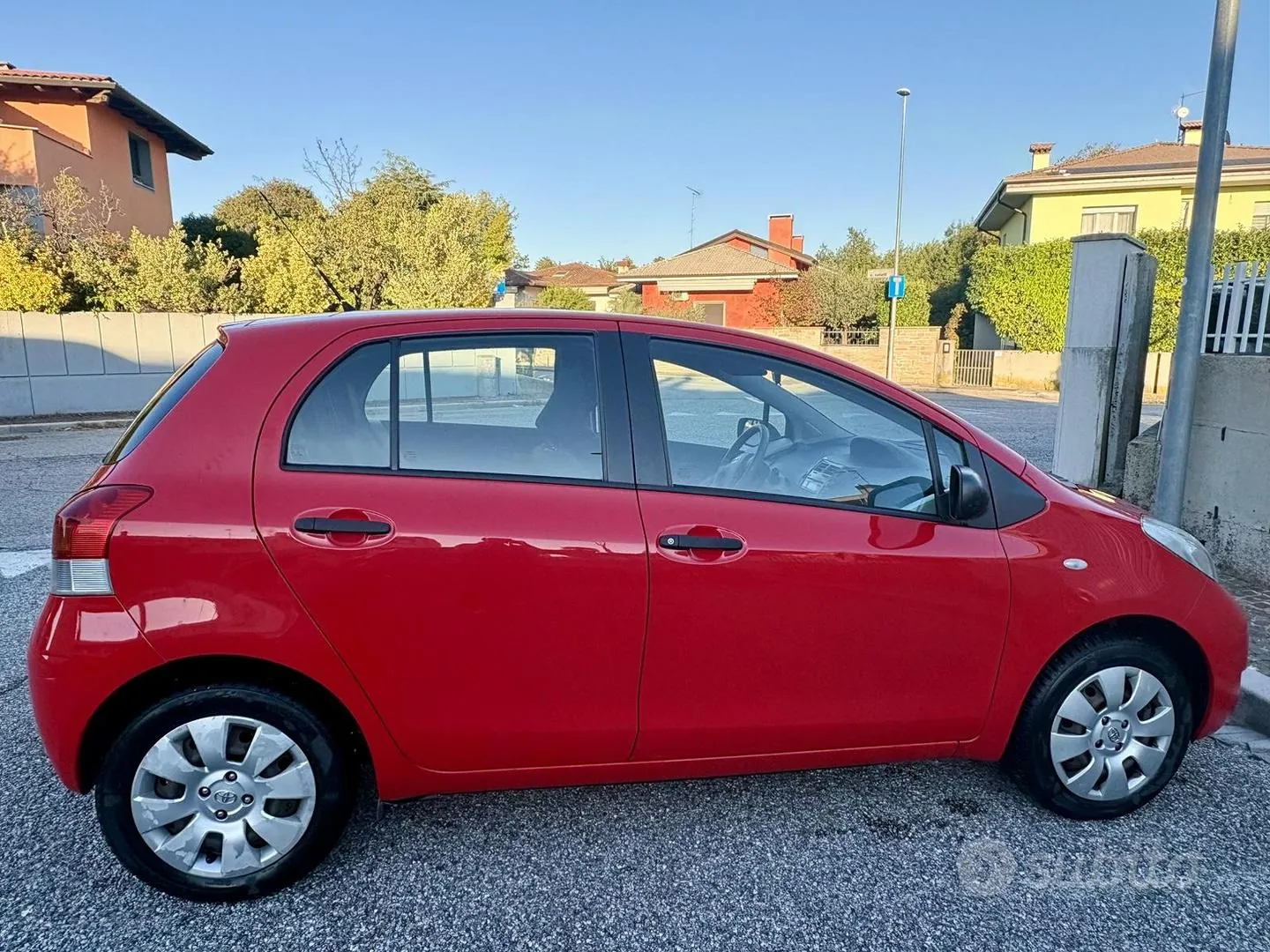 Toyota Yaris 2009 photo 4