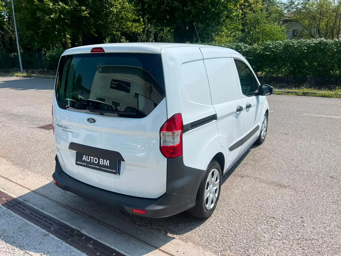 Ford Transit Courier 2021 photo 4