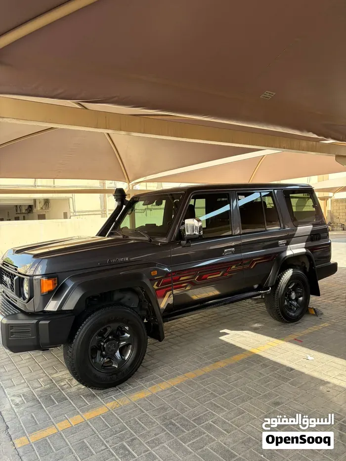 Toyota Land Cruiser 2024 photo 2