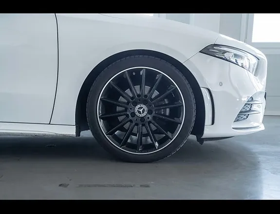 Mercedes-Benz A200 2019 photo 4