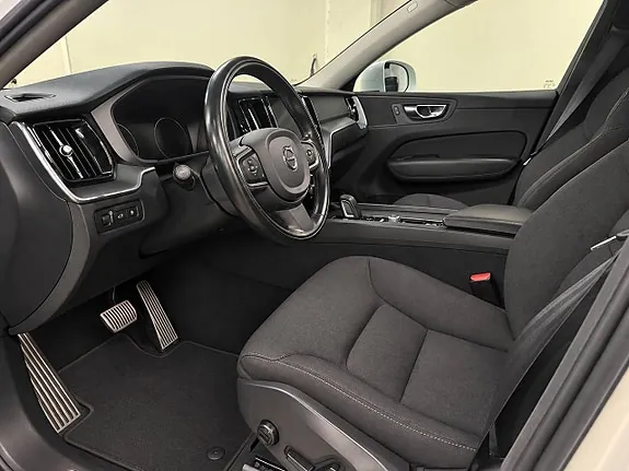Volvo Xc60 2020 photo 5