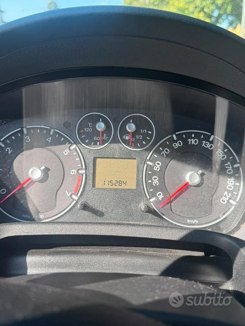 Ford Fiesta 2008 photo 5