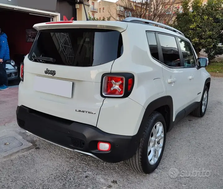 Jeep Renegade 2016 photo 3