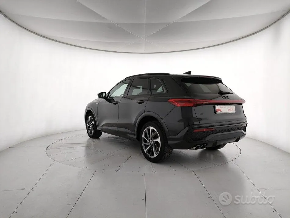 Audi Q5 2025 photo 4