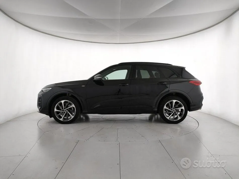 Audi Q5 2025 photo 3